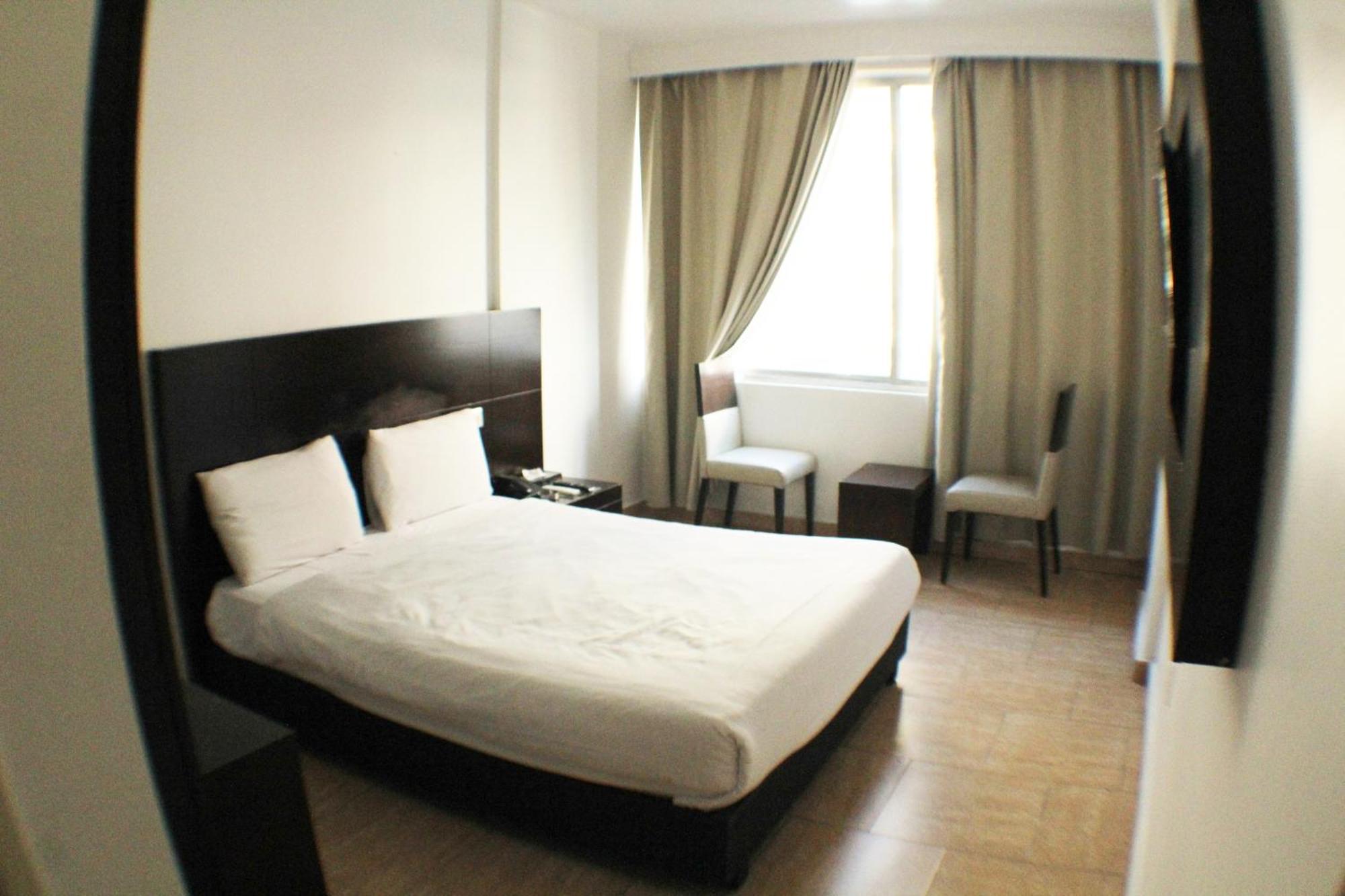 Le Marly Hotel Beirut Exterior photo