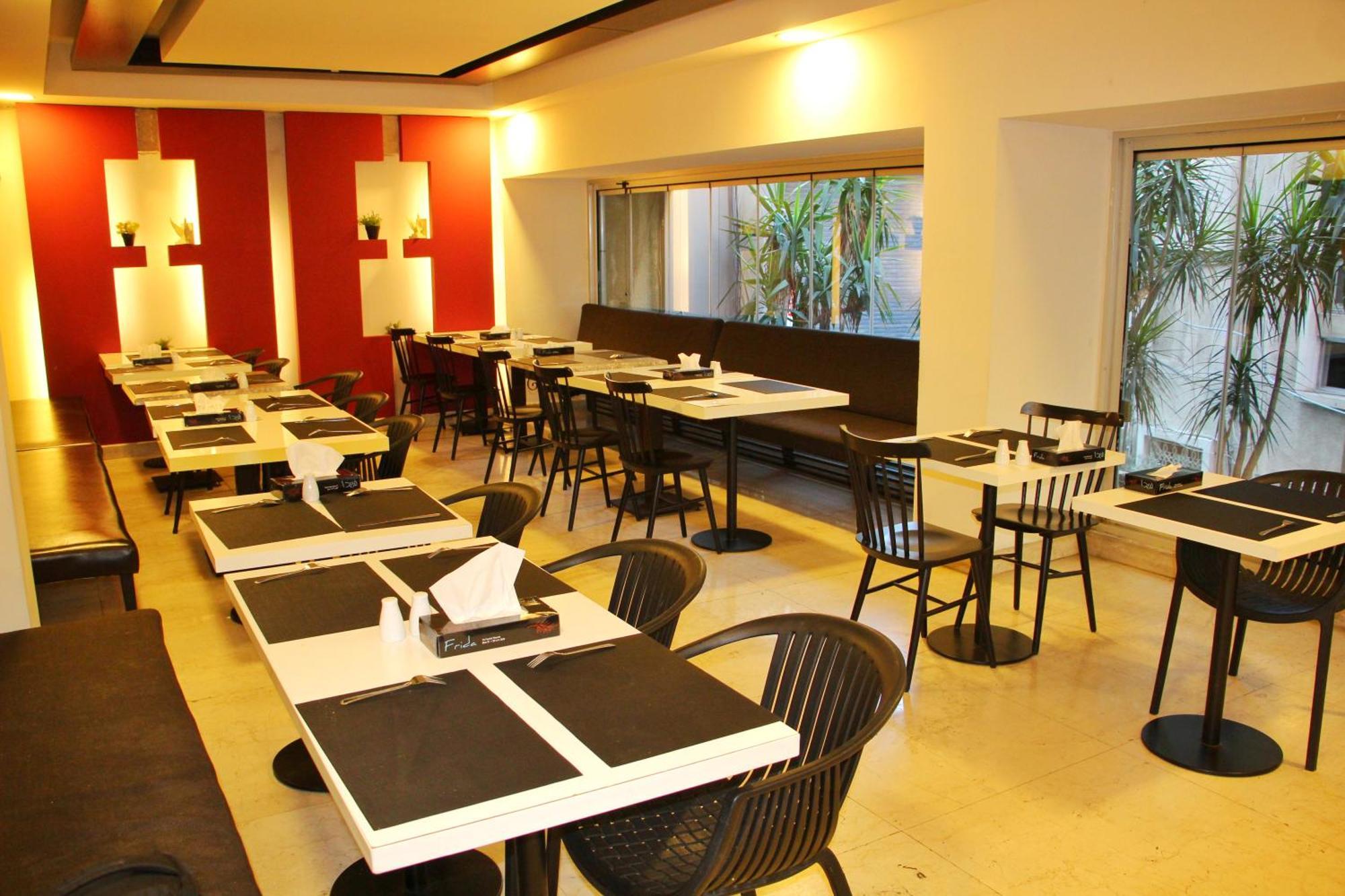 Le Marly Hotel Beirut Exterior photo